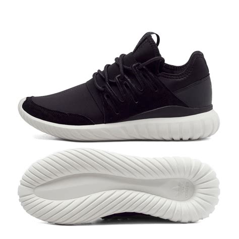 adidas tubular radial noire.